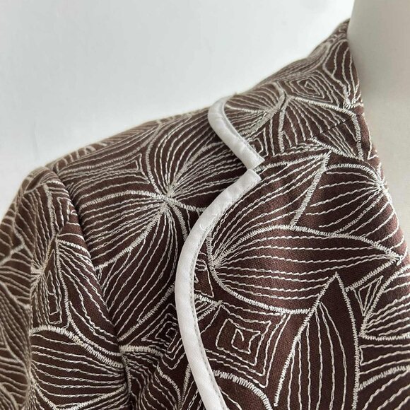 Nygård Collection Chocolate Pure Linen Floral Embroidered Jacket – US 12 - Picture 4 of 11